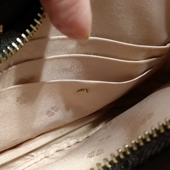 NWOT Kate Spade Frenchie Crossbody W/ Extra Large Kate Spade Dust Bag - Picture 6 of 13